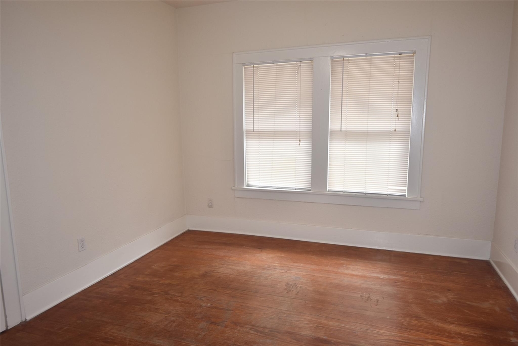 4618 Clay Street - Photo 17