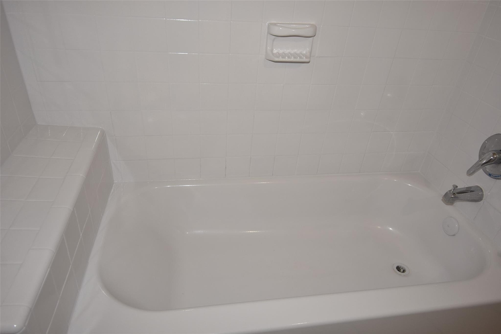 4618 Clay Street - Photo 11