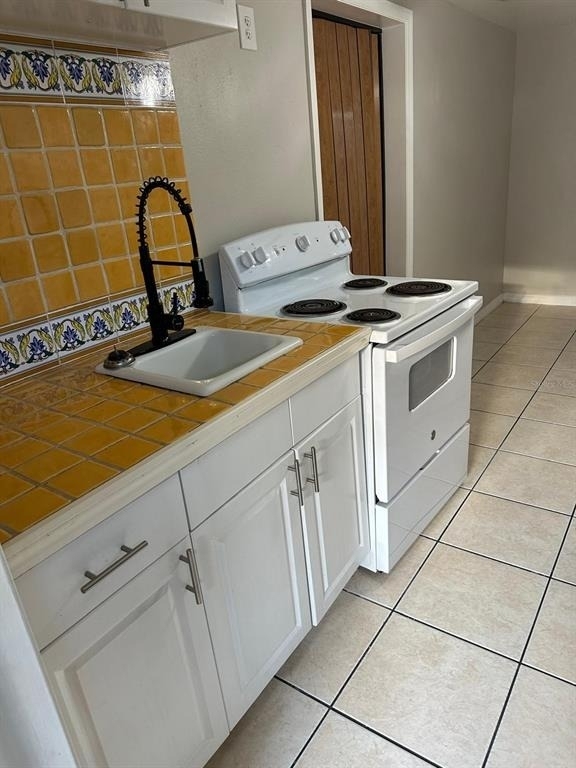 3407 N Avenida Republica De Cuba - Photo 1