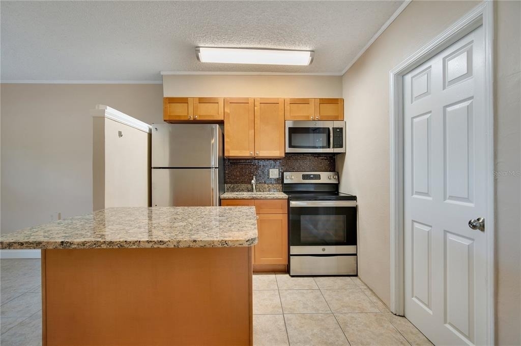 1800 E Harding Street - Photo 5