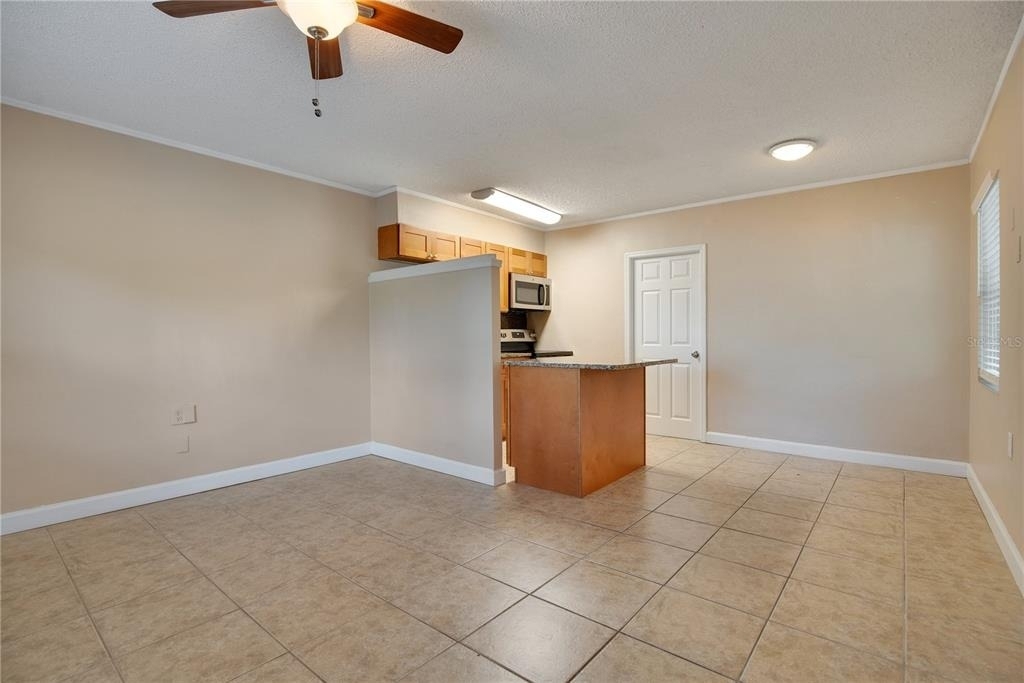 1800 E Harding Street - Photo 1