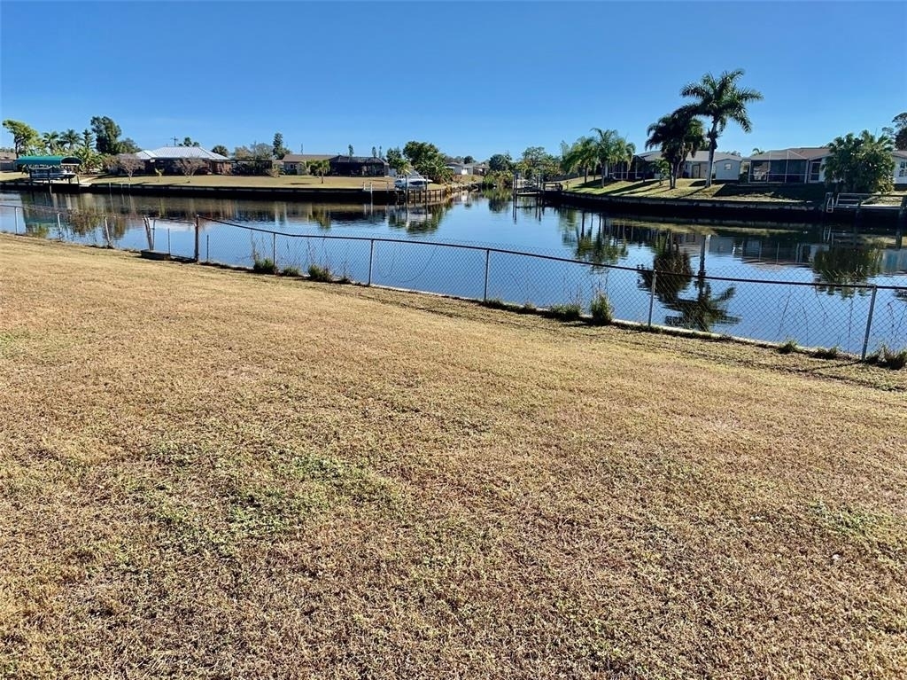 6326 Safford Terrace - Photo 42