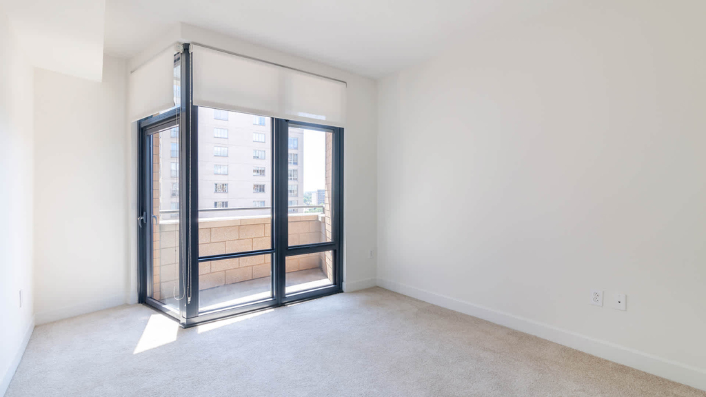 425 Massachusetts Avenue Nw - Photo 19