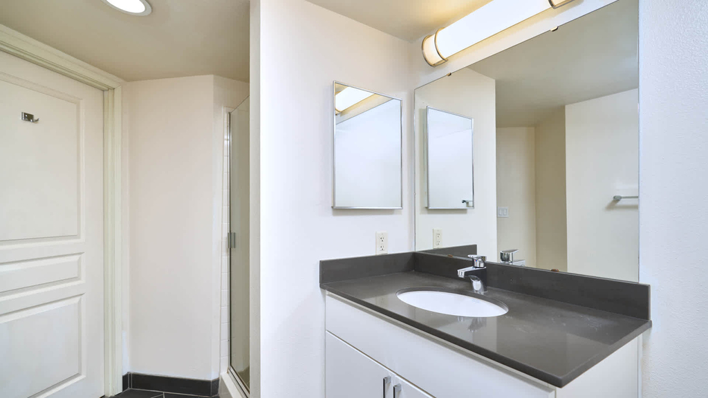 2801 Western Avenue - Photo 43