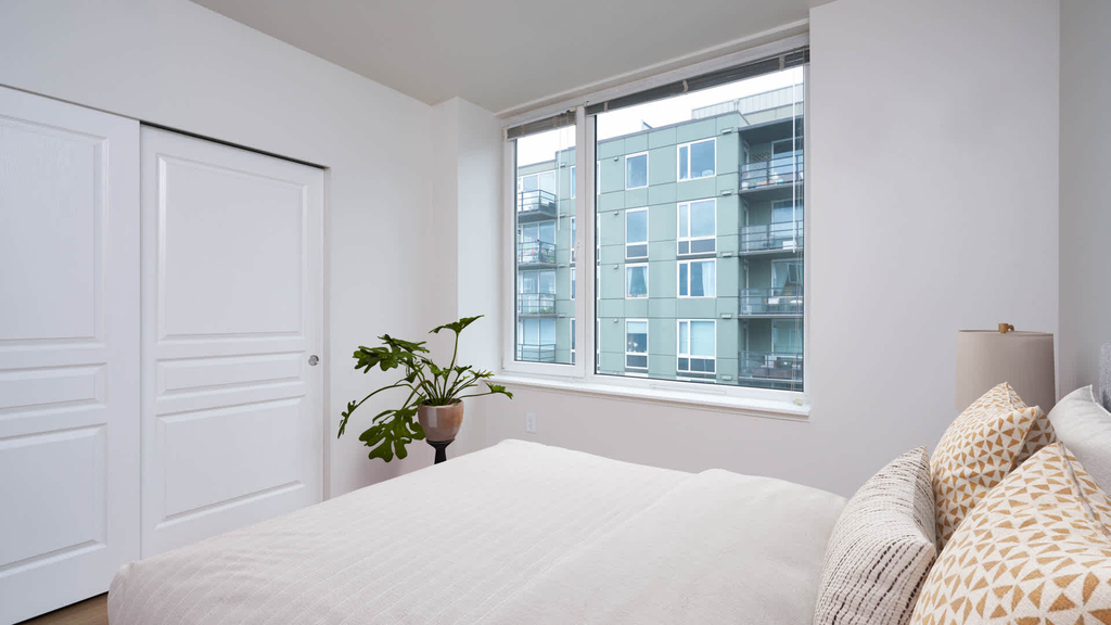 2801 Western Avenue - Photo 44