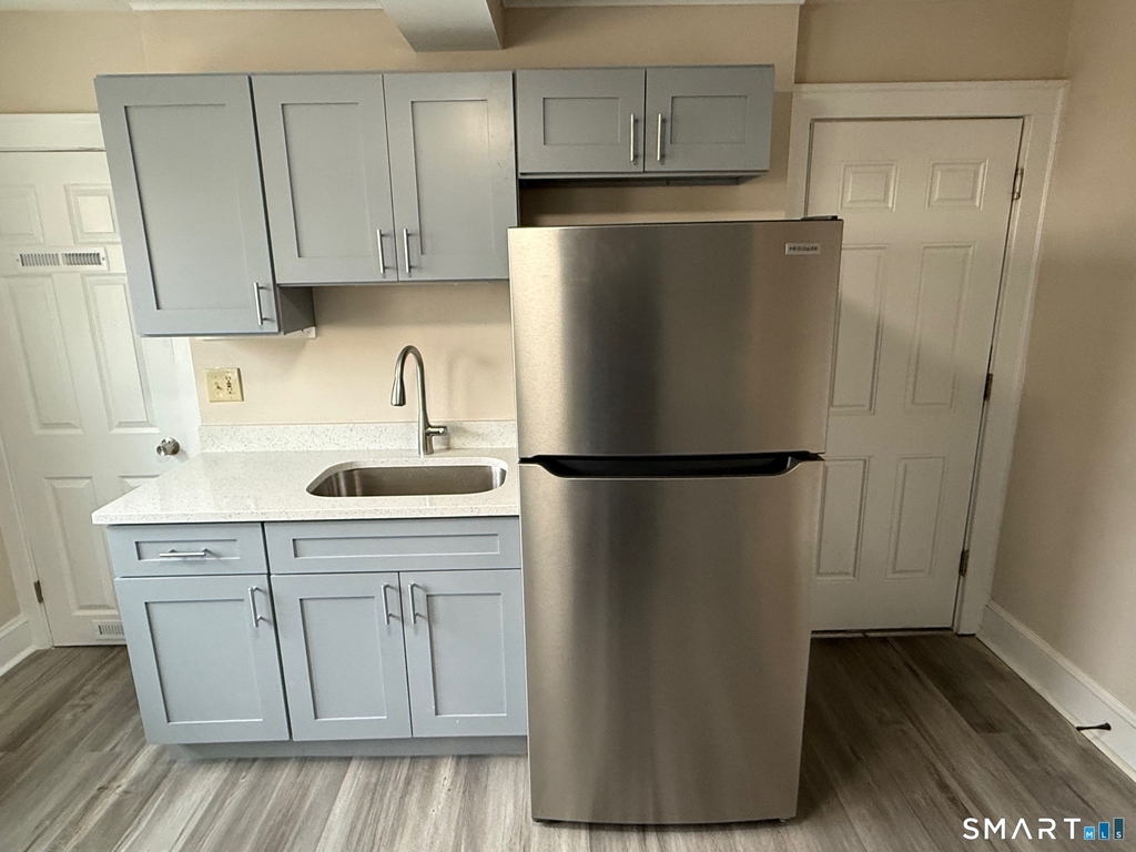 484 West Street - Photo 13