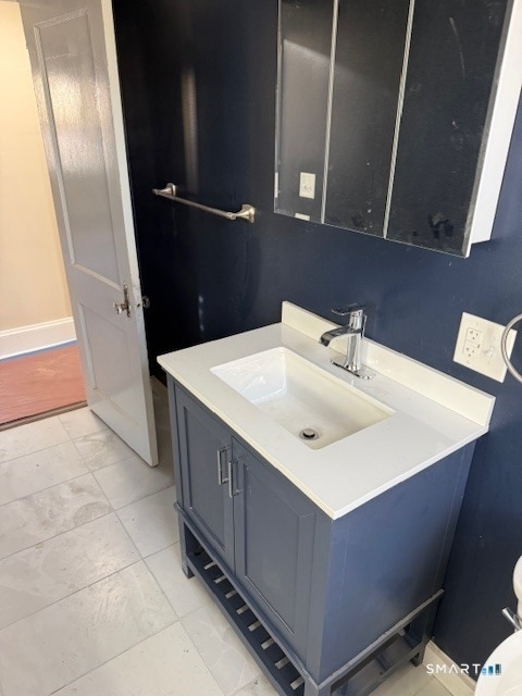 484 West Street - Photo 3