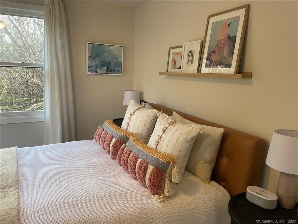 87b Red Coat Road - Photo 6