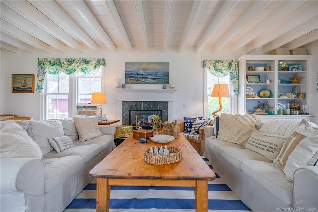153 4th Avenue - Photo 5