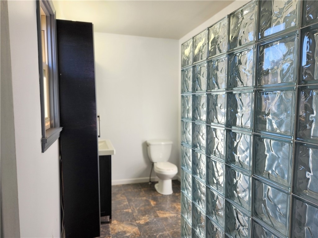 5330 Butler St - Photo 5