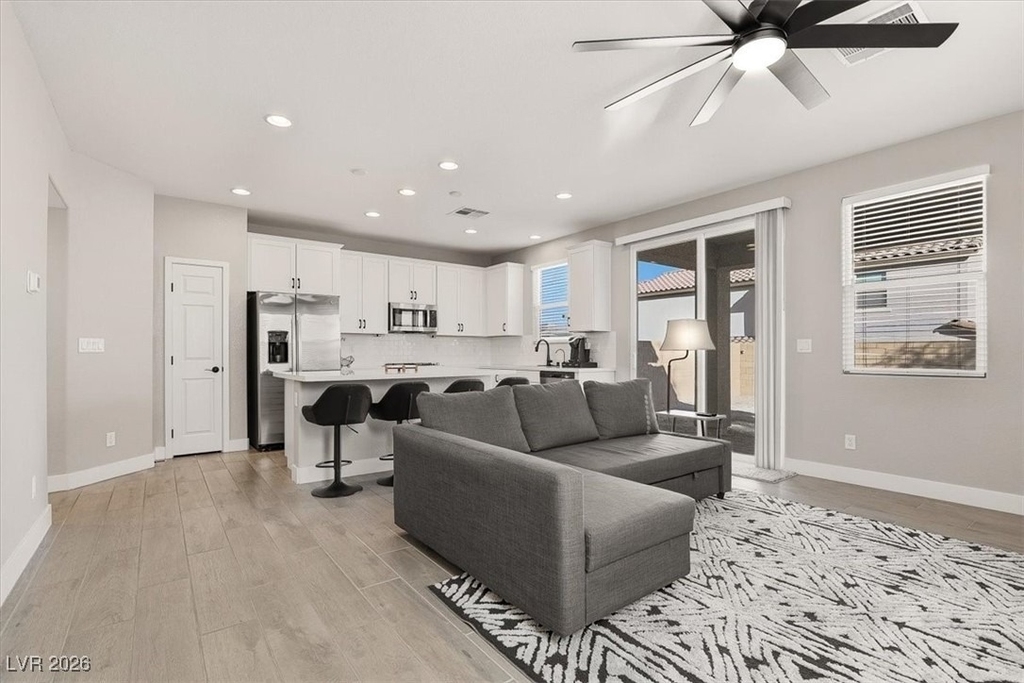 4536 Anspach Street - Photo 2
