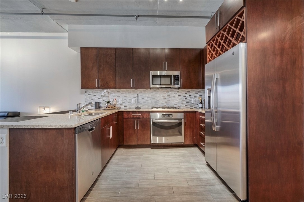 353 E Bonneville Avenue - Photo 11