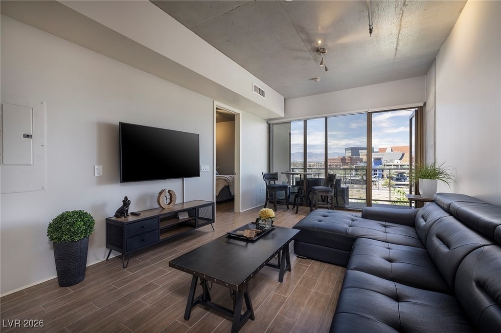 353 E Bonneville Avenue - Photo 24