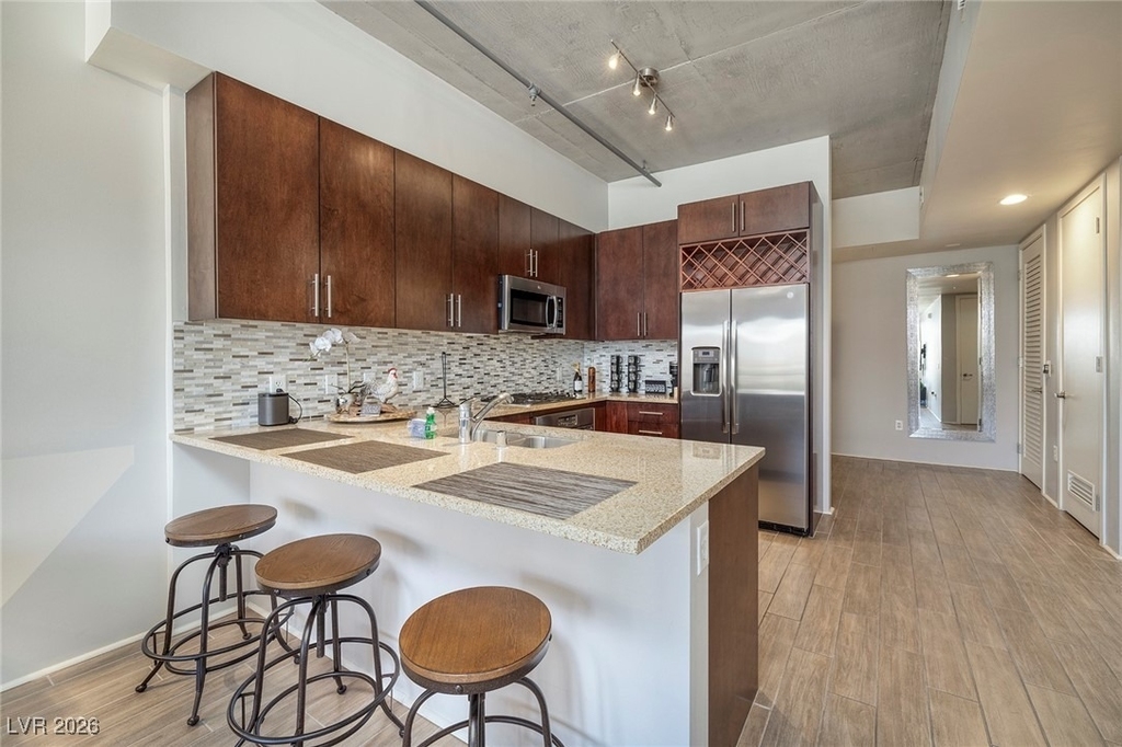 353 E Bonneville Avenue - Photo 34