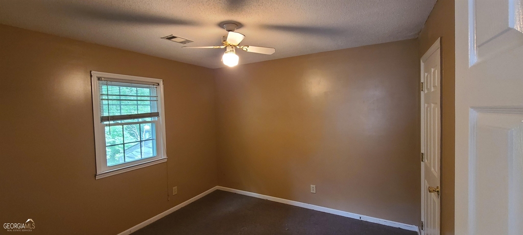 4353 Barrington Place - Photo 8