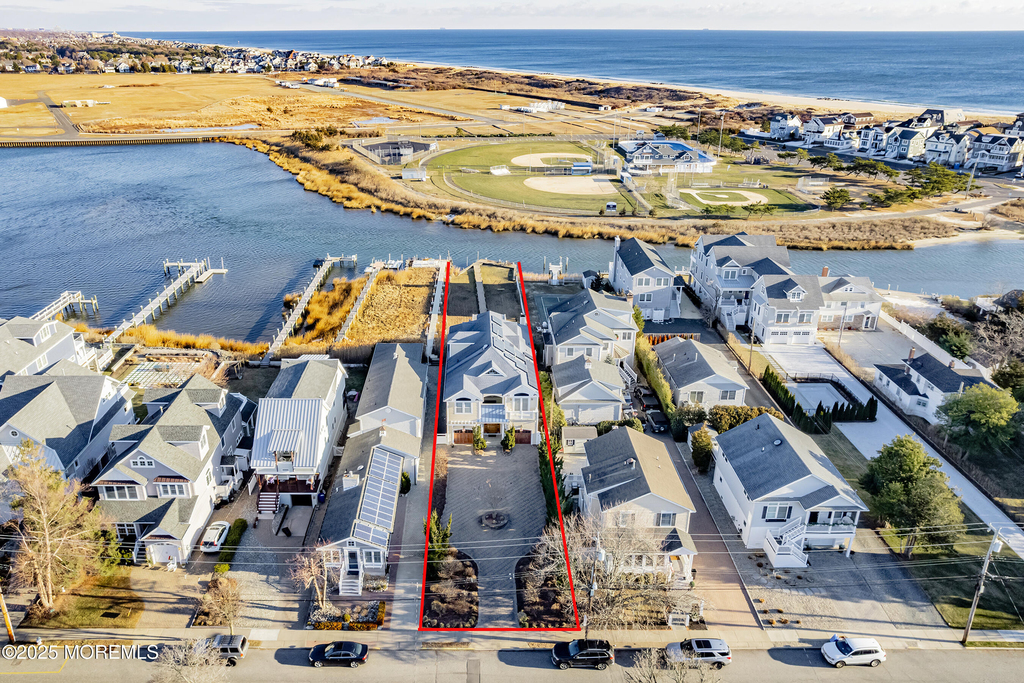 38 Ocean Avenue - Photo 2