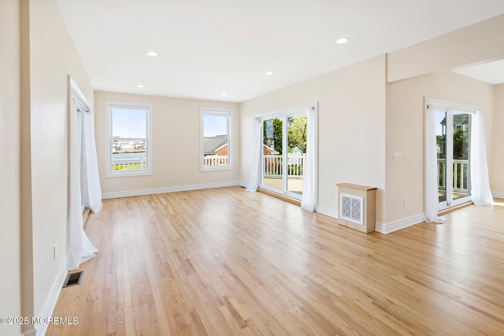 3 Grant Avenue - Photo 9