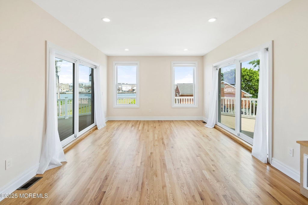 3 Grant Avenue - Photo 10