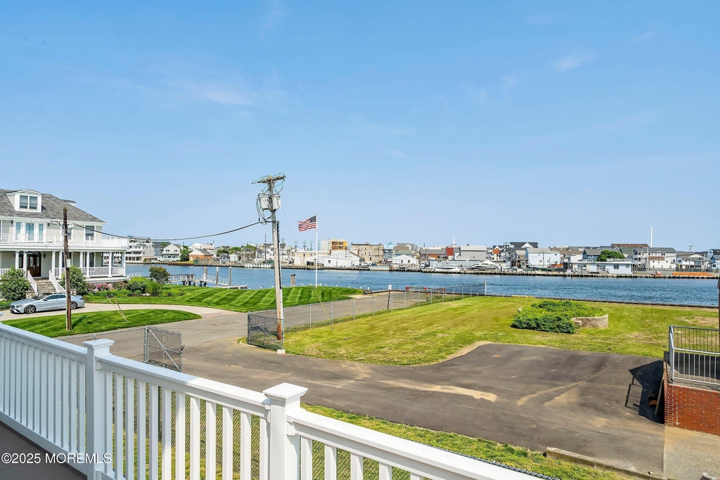 3 Grant Avenue - Photo 21
