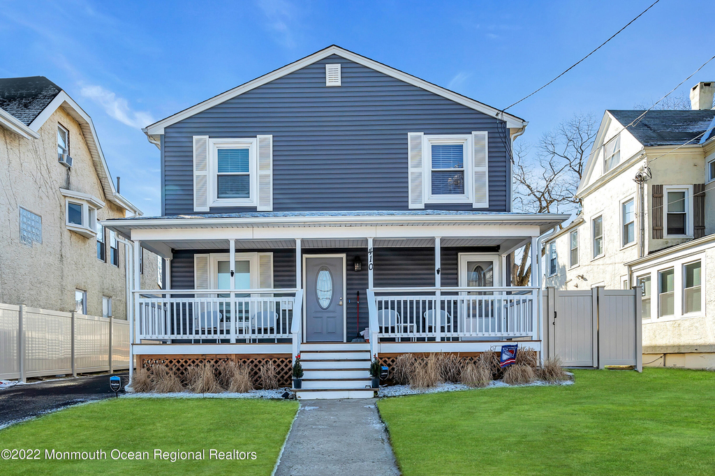 410 4th Avenue - Photo 1