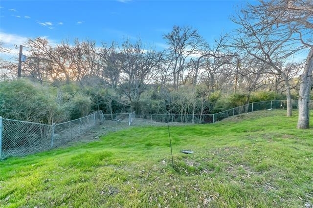 828 S Collins Street - Photo 37