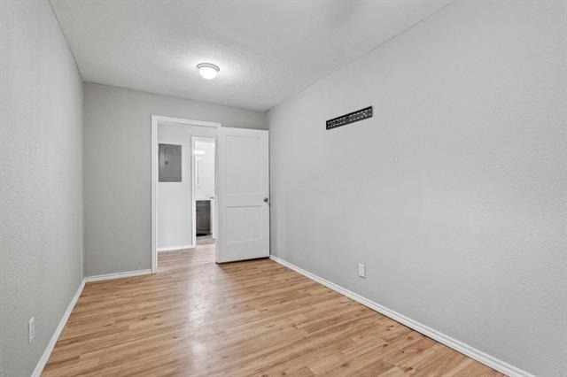701 W Hull Street - Photo 1
