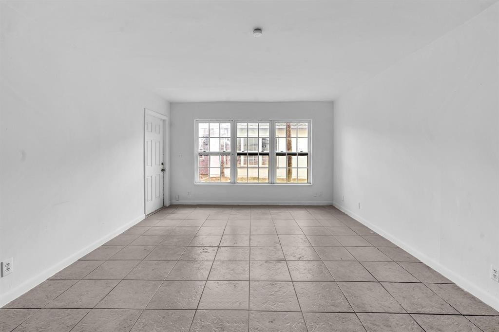5748 Nw 27th Court - Photo 17