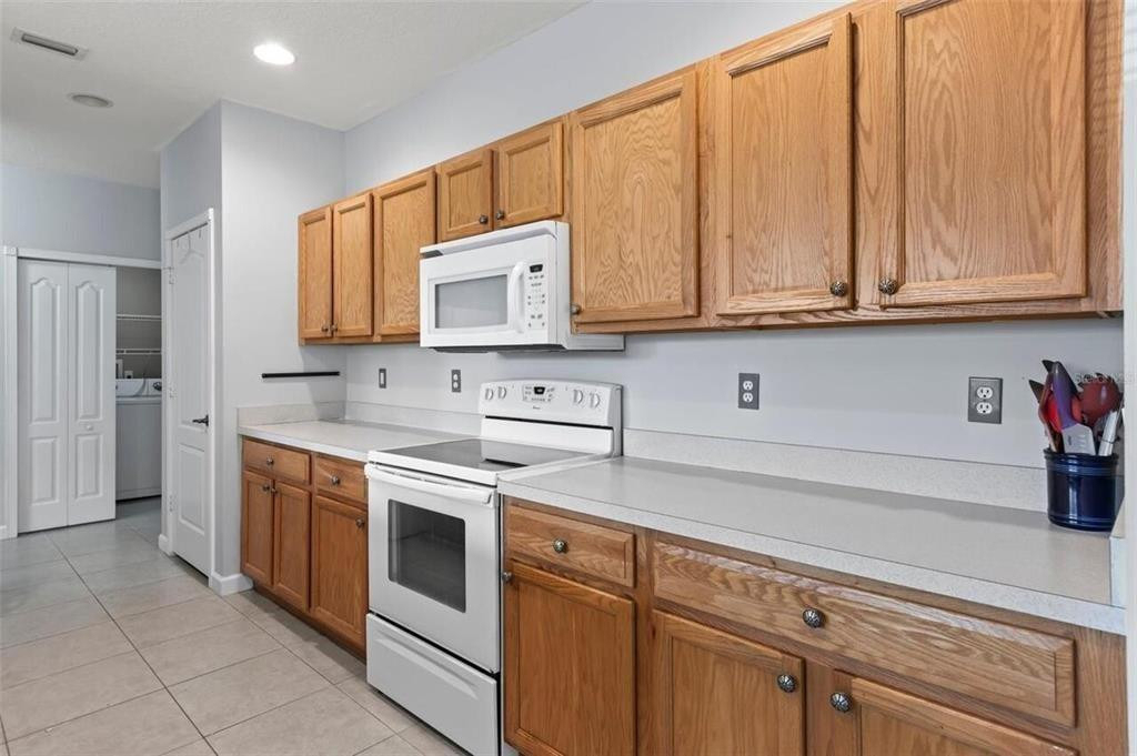 2601 Creekside Drive - Photo 7