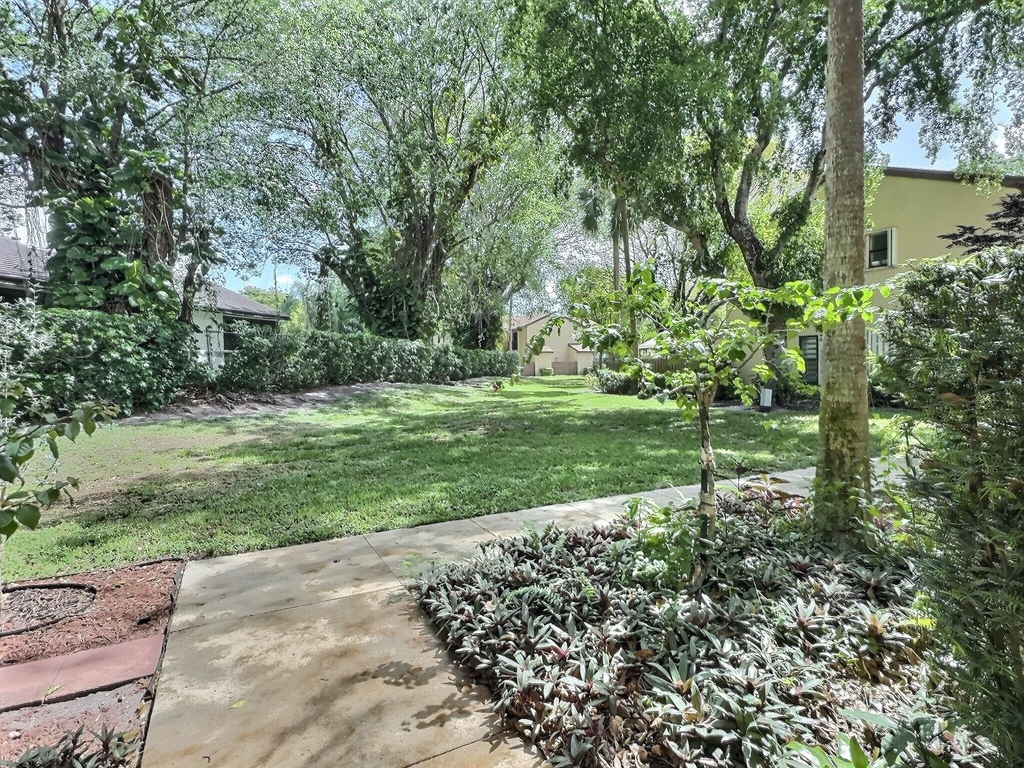 3831 Cocoplum Circle - Photo 20