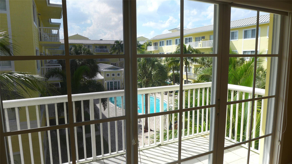 1515 E Broward Boulevard - Photo 1