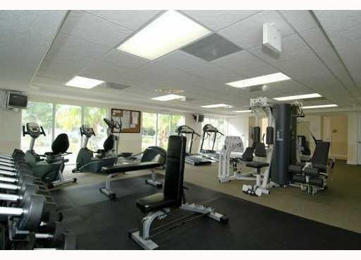 1515 E Broward Boulevard - Photo 5