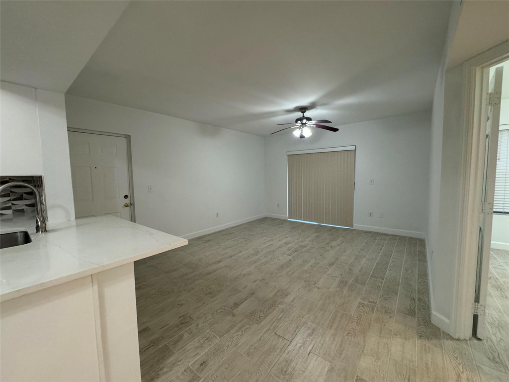 5620 Nw 61st Street - Photo 9