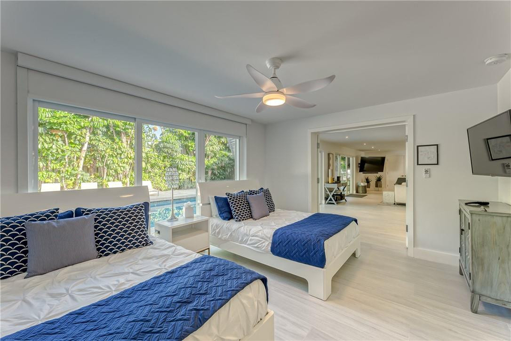 1800 Se Admirals Way - Photo 30