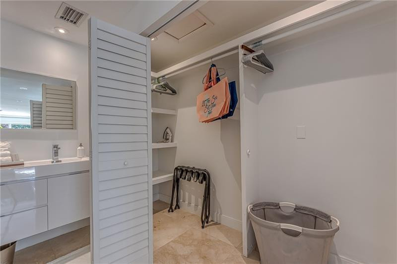 1800 Se Admirals Way - Photo 28