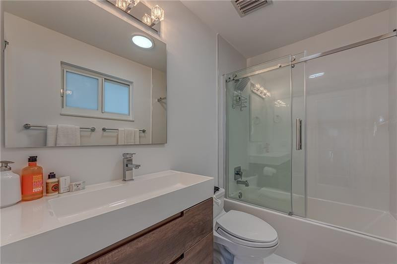 1800 Se Admirals Way - Photo 33