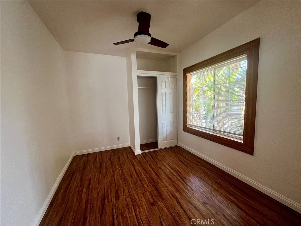 609 Camulos Street - Photo 2