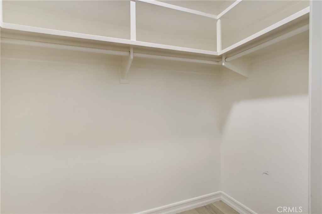 4949 Genesta Avenue - Photo 21