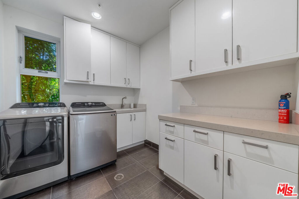 6359 Colgate Ave - Photo 24
