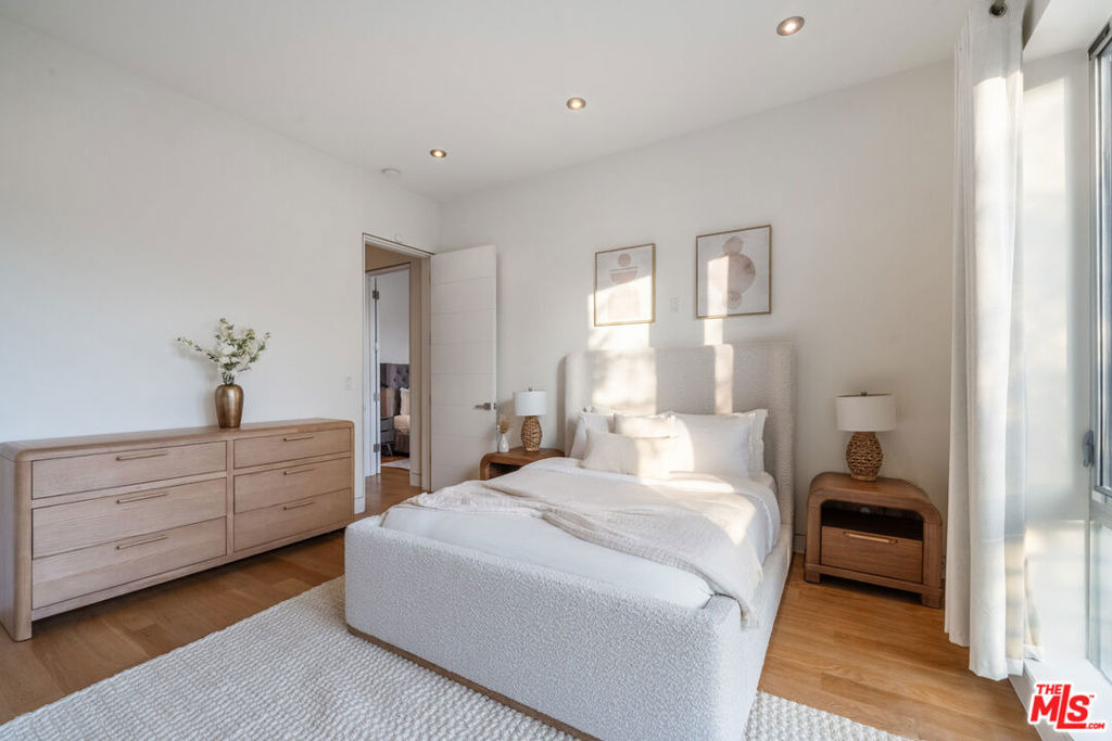 6359 Colgate Ave - Photo 20