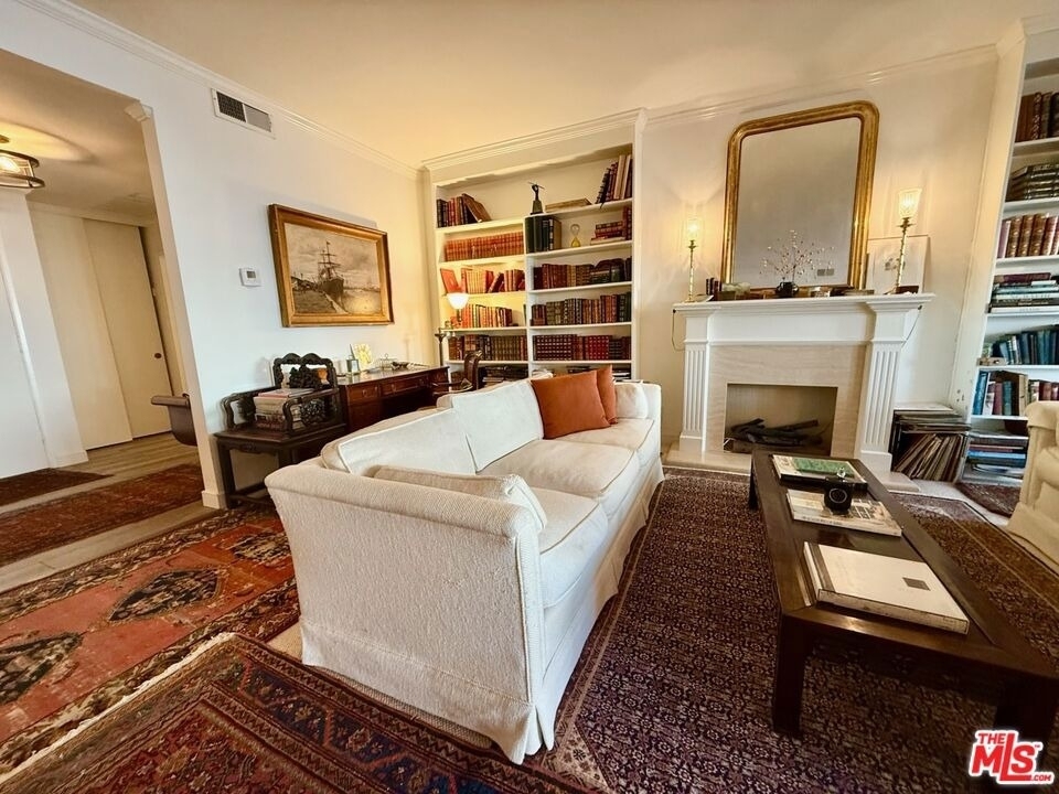 637 Wilcox Avenue - Photo 7