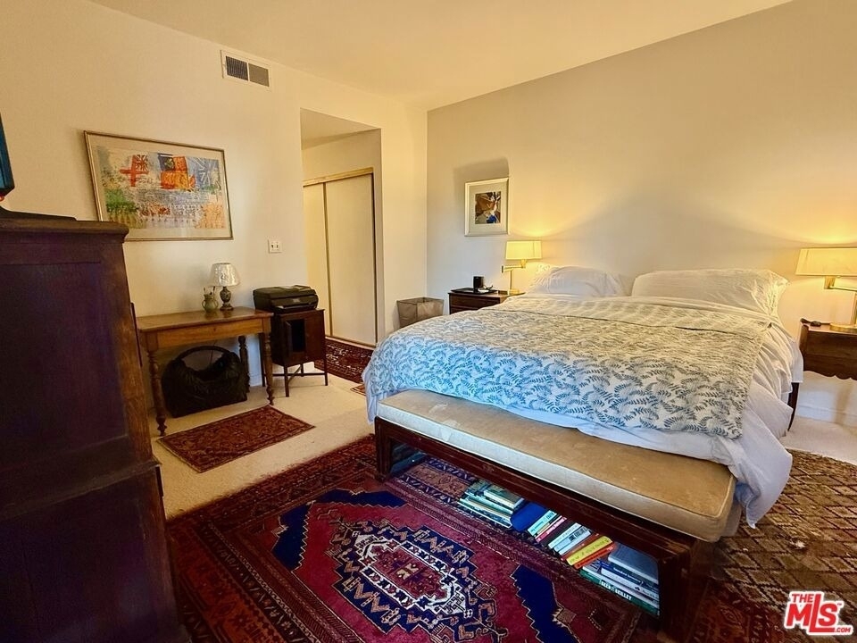 637 Wilcox Avenue - Photo 16