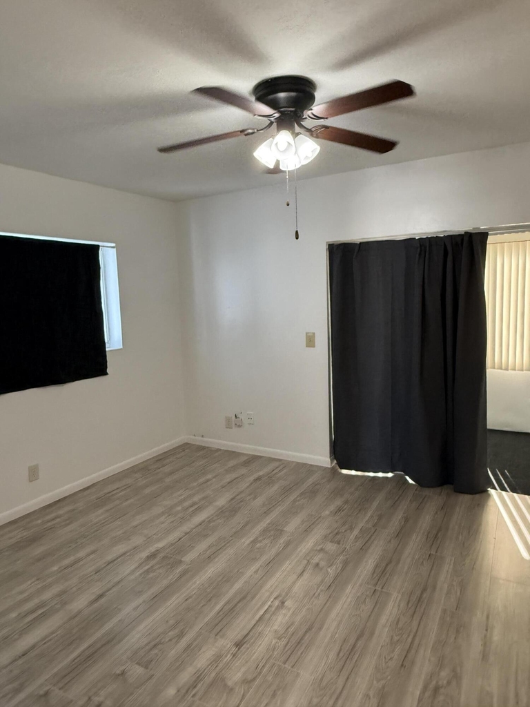 2960 Lake Osborne Drive - Photo 19