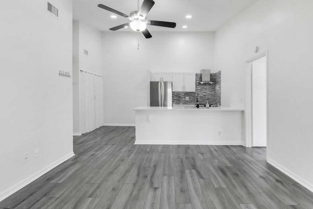 6392 Chasewood Drive - Photo 13