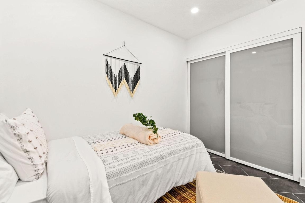 630 Ne 15th Place - Photo 20