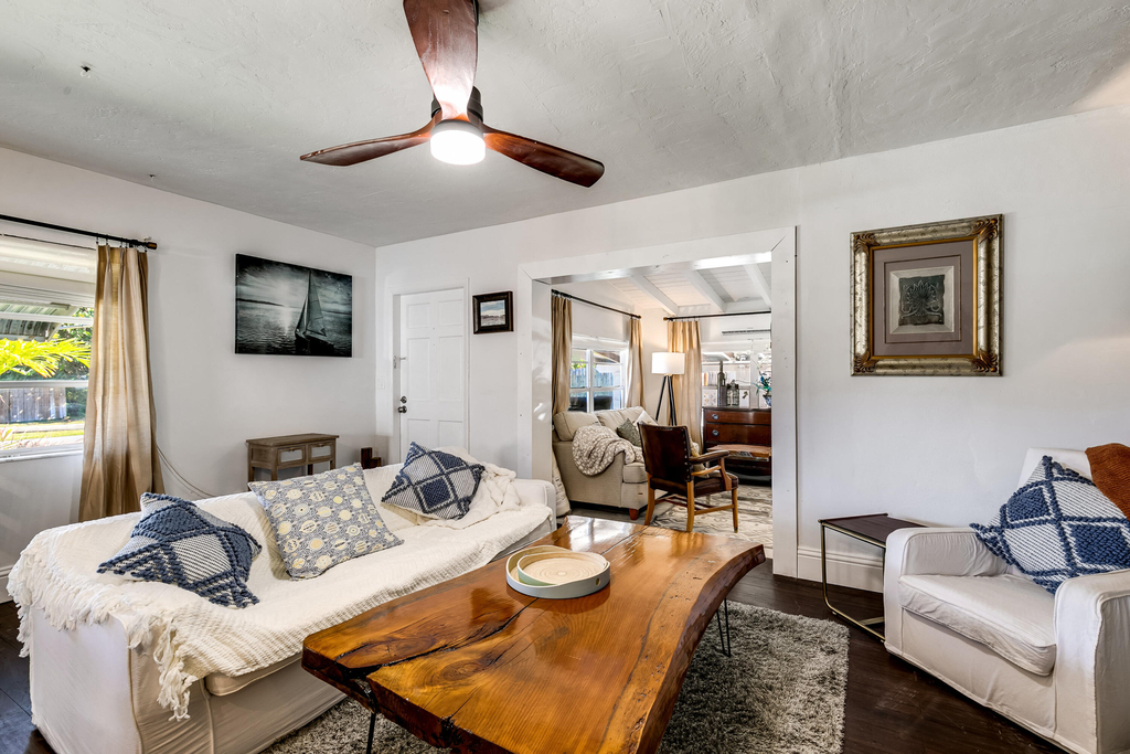 609 S Arnold Avenue - Photo 1