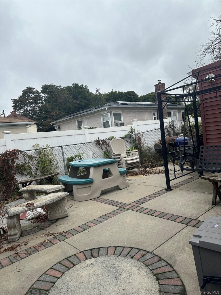 24301 130th Avenue - Photo 2