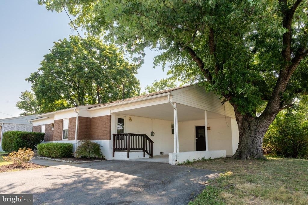 108 Martin Drive - Photo 0