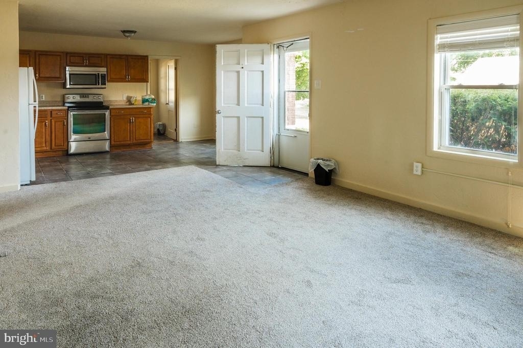 108 Martin Drive - Photo 7