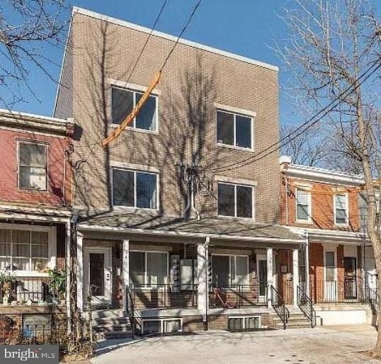 3817 Wallace Street - Photo 0
