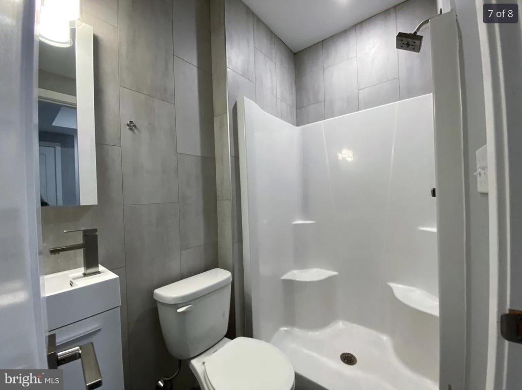 3817 Wallace Street - Photo 6